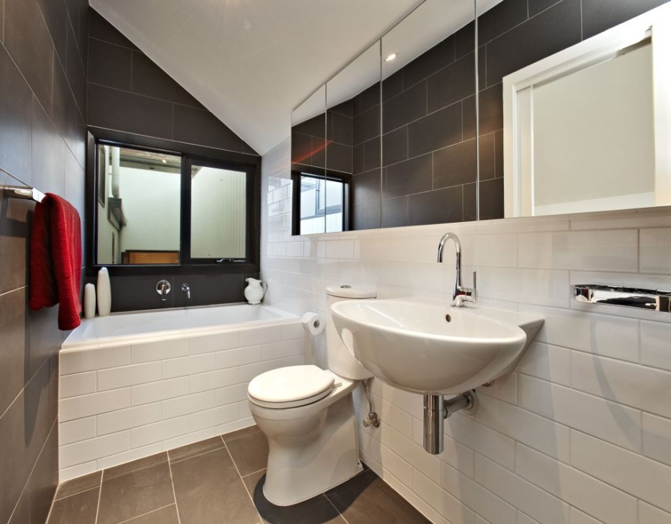 High 8 bathroom 012 HI RES ONLY